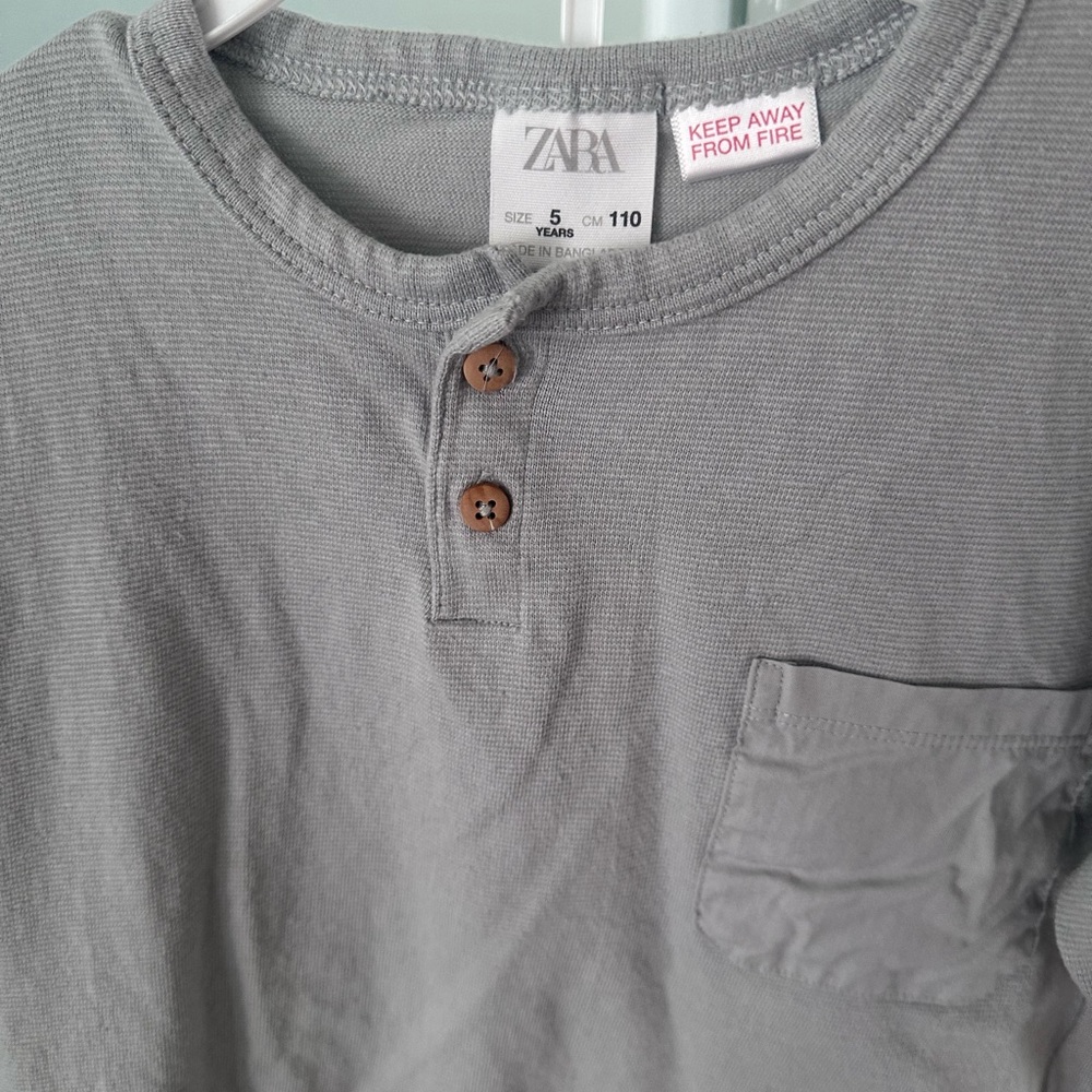 ZARA Grey Boys' Henley Pocket Tee